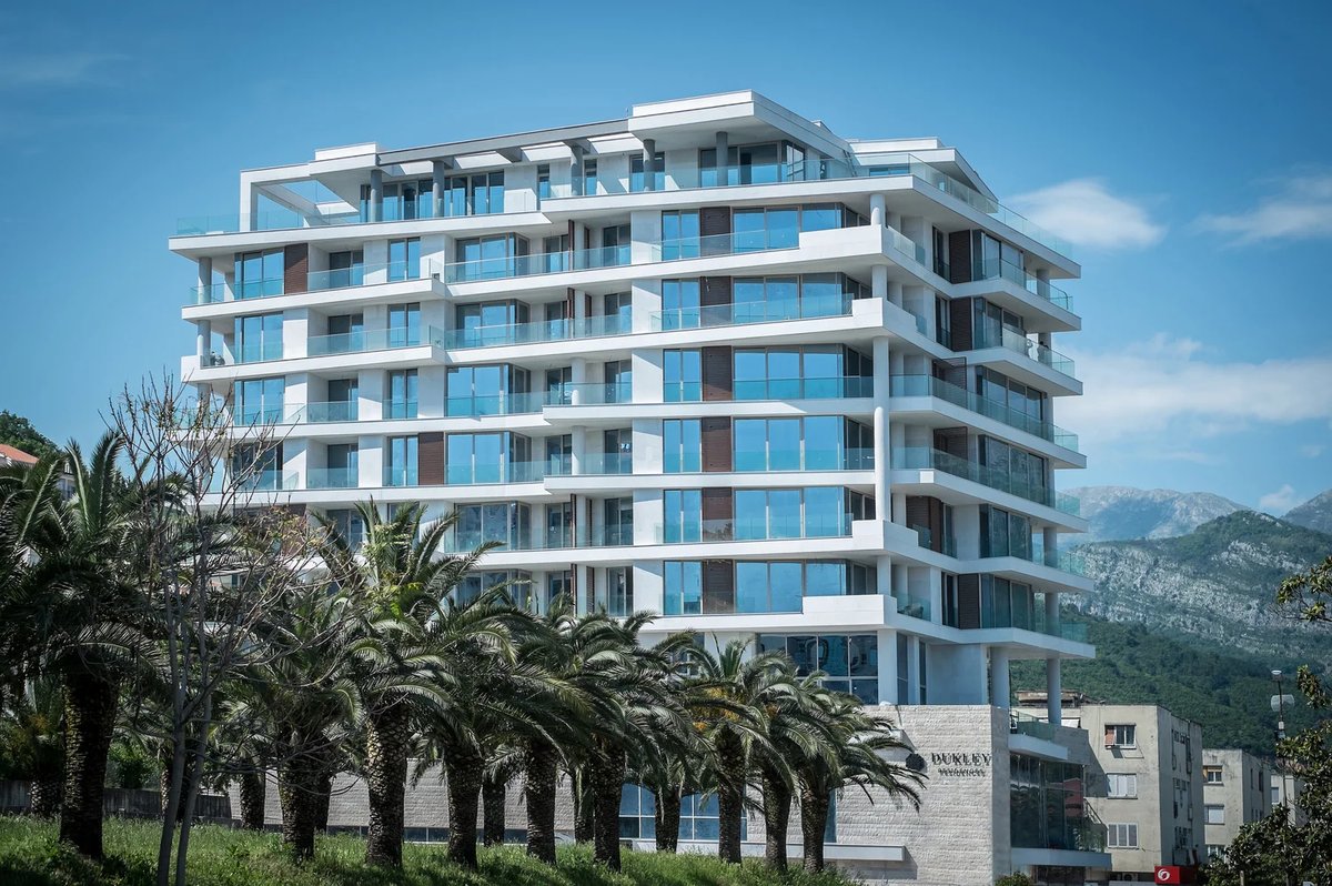 Residence Permit in Montenegro 2025: New Rules, Types of Permits, and a Step-by-Step Guide